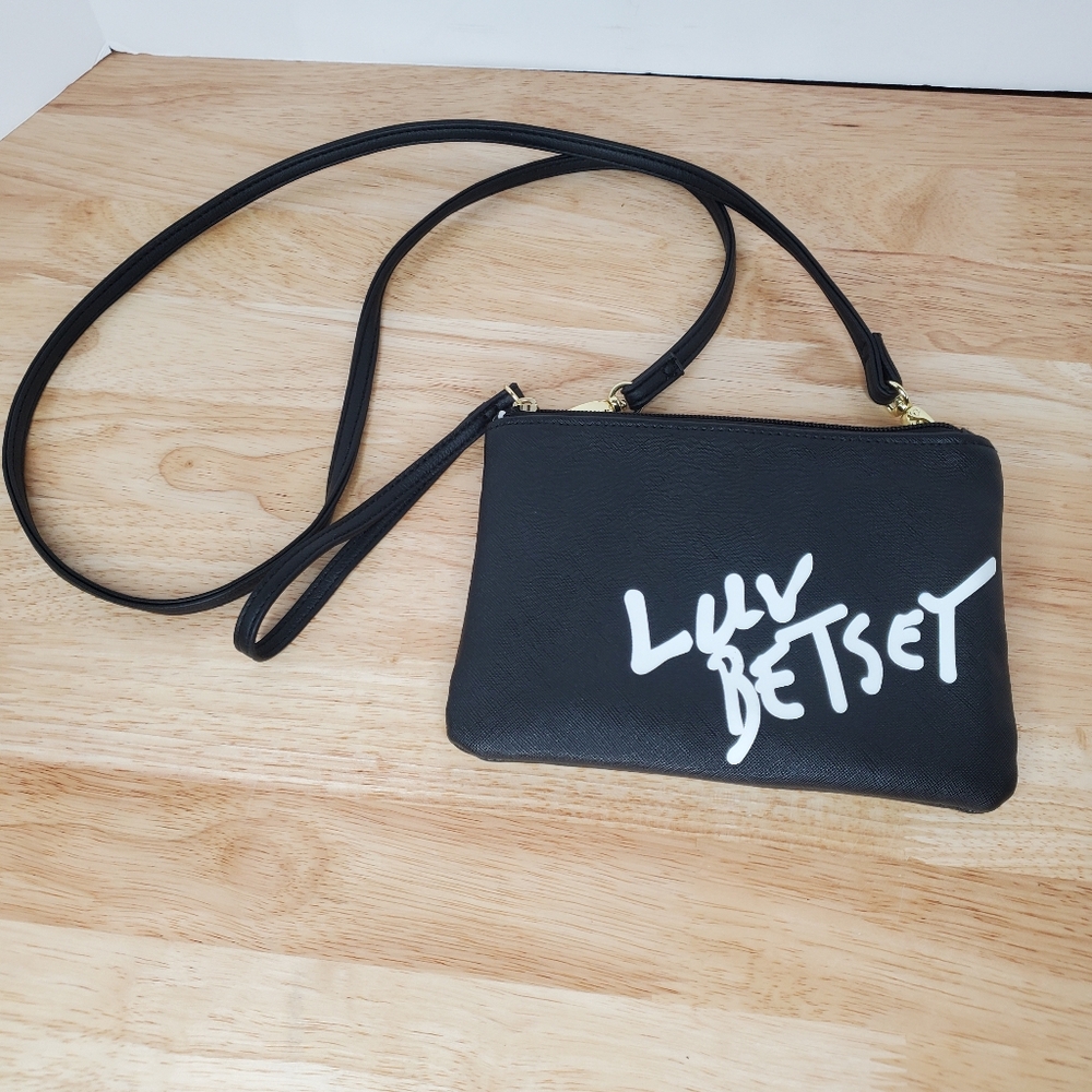 Betsey Johnson Wristlet Crossbody Bag Convertible Faux Leather Vegan